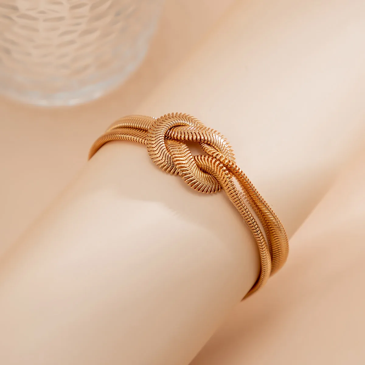 18K Gold-Plated Herringbone Chain Knot Bracelet