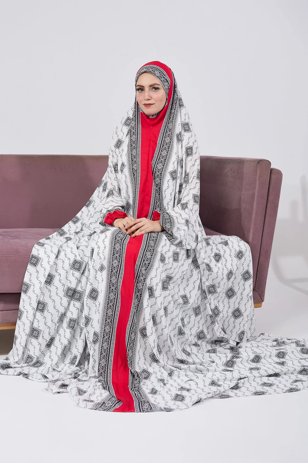 Arij Satin Prayer Gown with Ornate Black and White Print