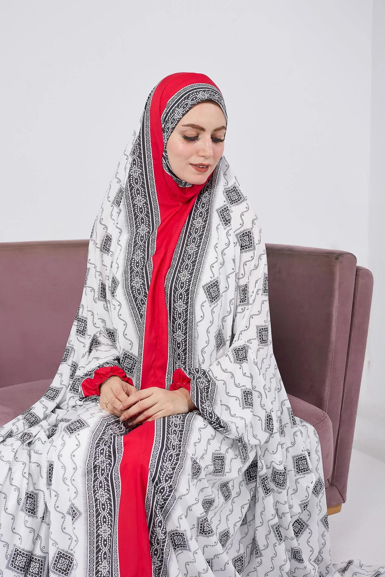 Arij Satin Prayer Gown with Ornate Black and White Print