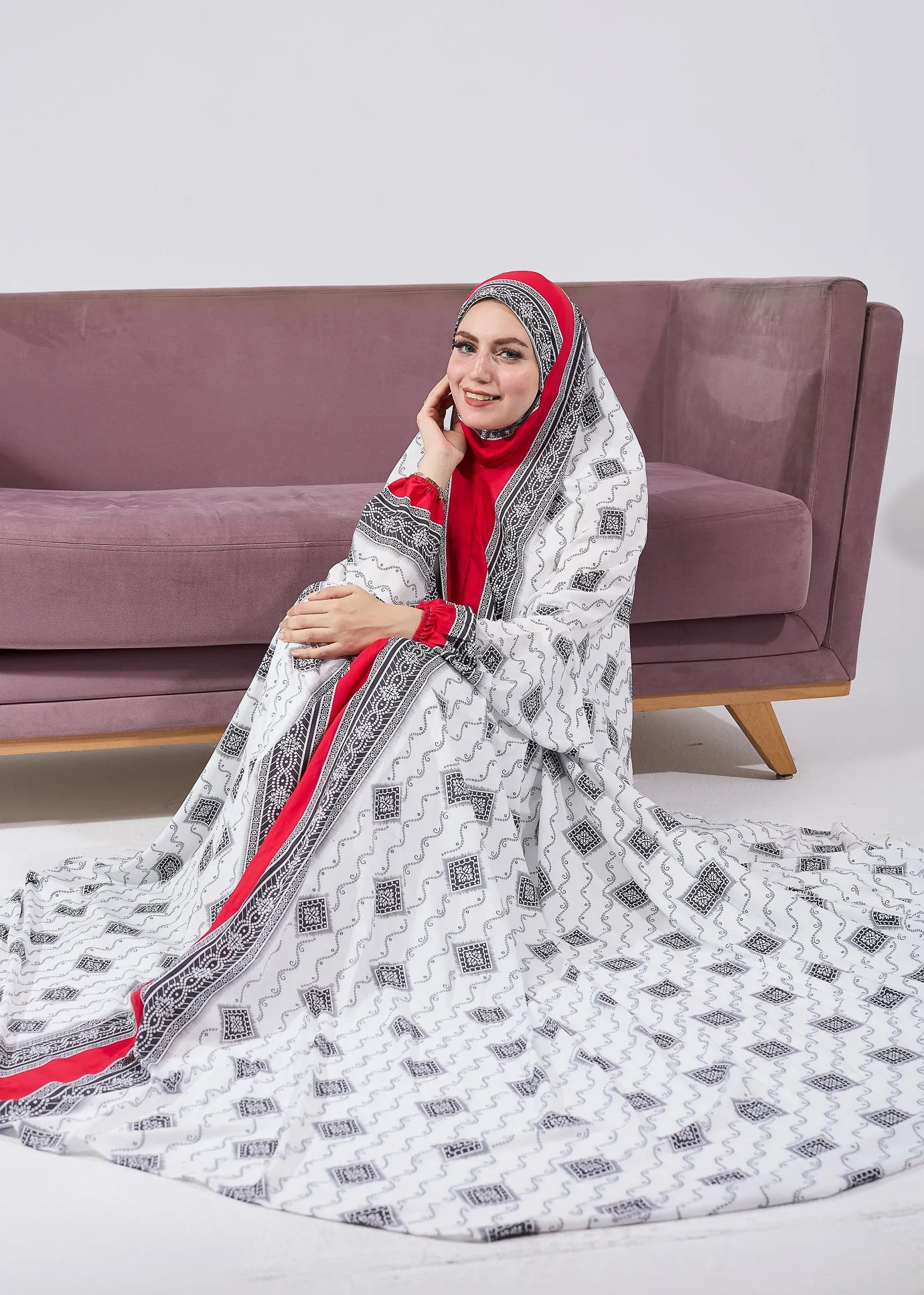 Arij Satin Prayer Gown with Ornate Black and White Print