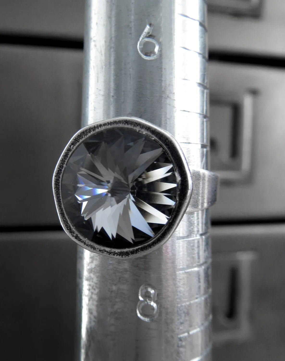 Black Night Round Crystal Ring