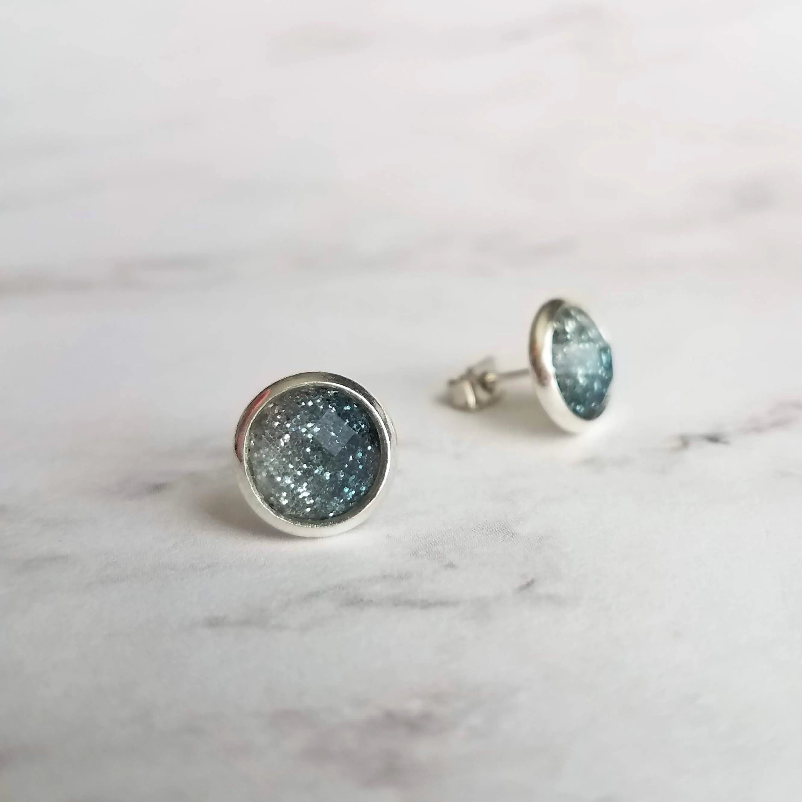 Blue Stud Earrings - glitter ombre silver to blue gradient facet cut in little round silver bezel - small simple sparkling everyday jewelry