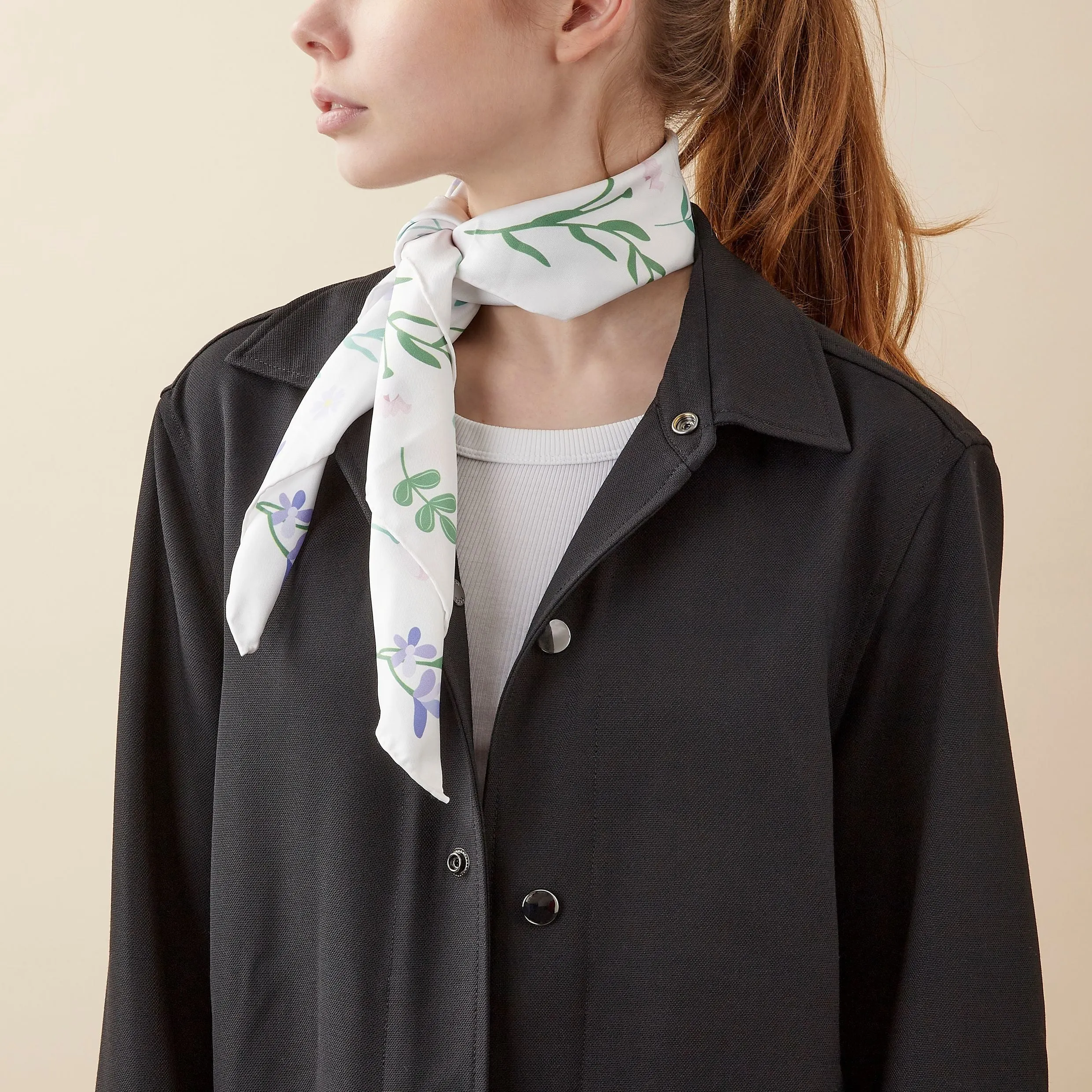 CACHAREL CFM438G - Scarf Ambre Off-white