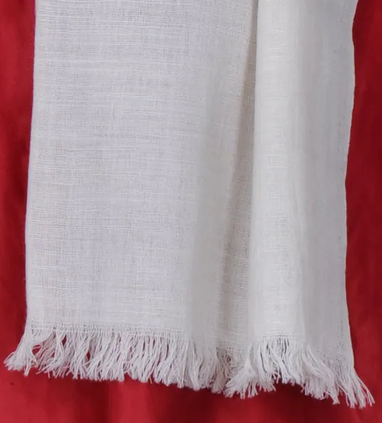 Elegant Cream Stole