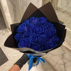 Glitter Rose Bouquet - The Ideal Mother’s Day Gift With Elegance