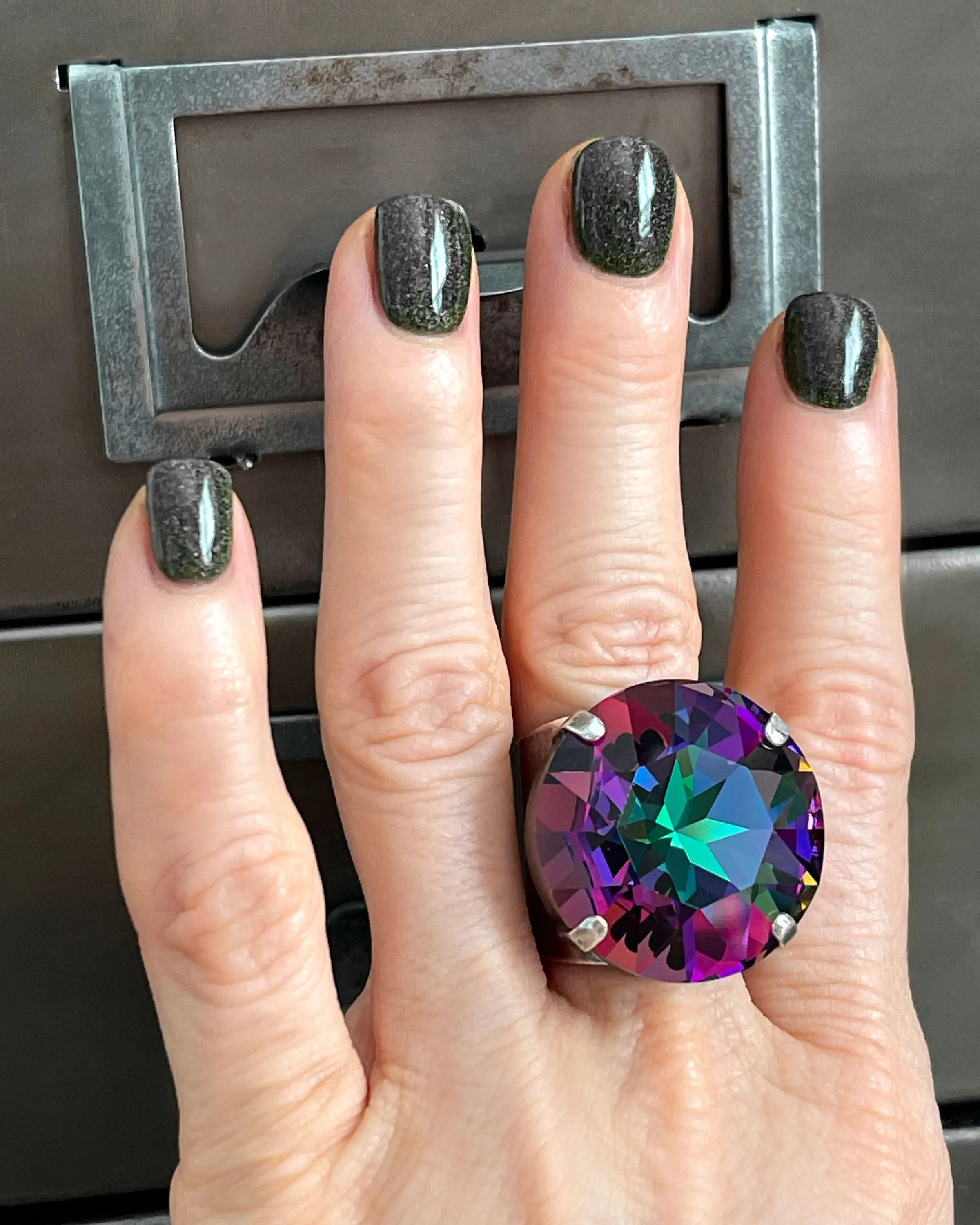 Good WITCH, Bad WITCH: Wicked Dark Crystal Ring