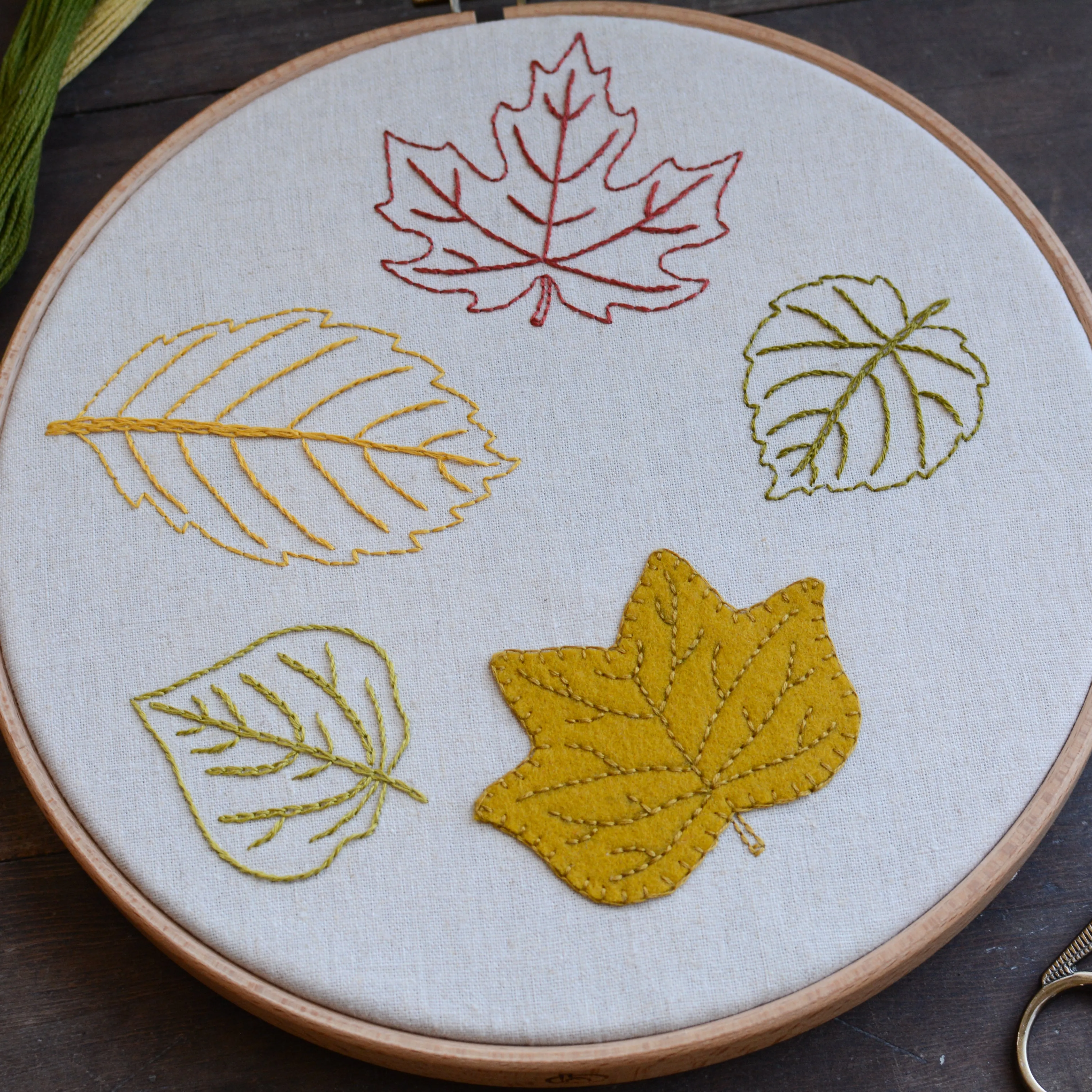 Leaf Embroidery Pattern - North America Collection