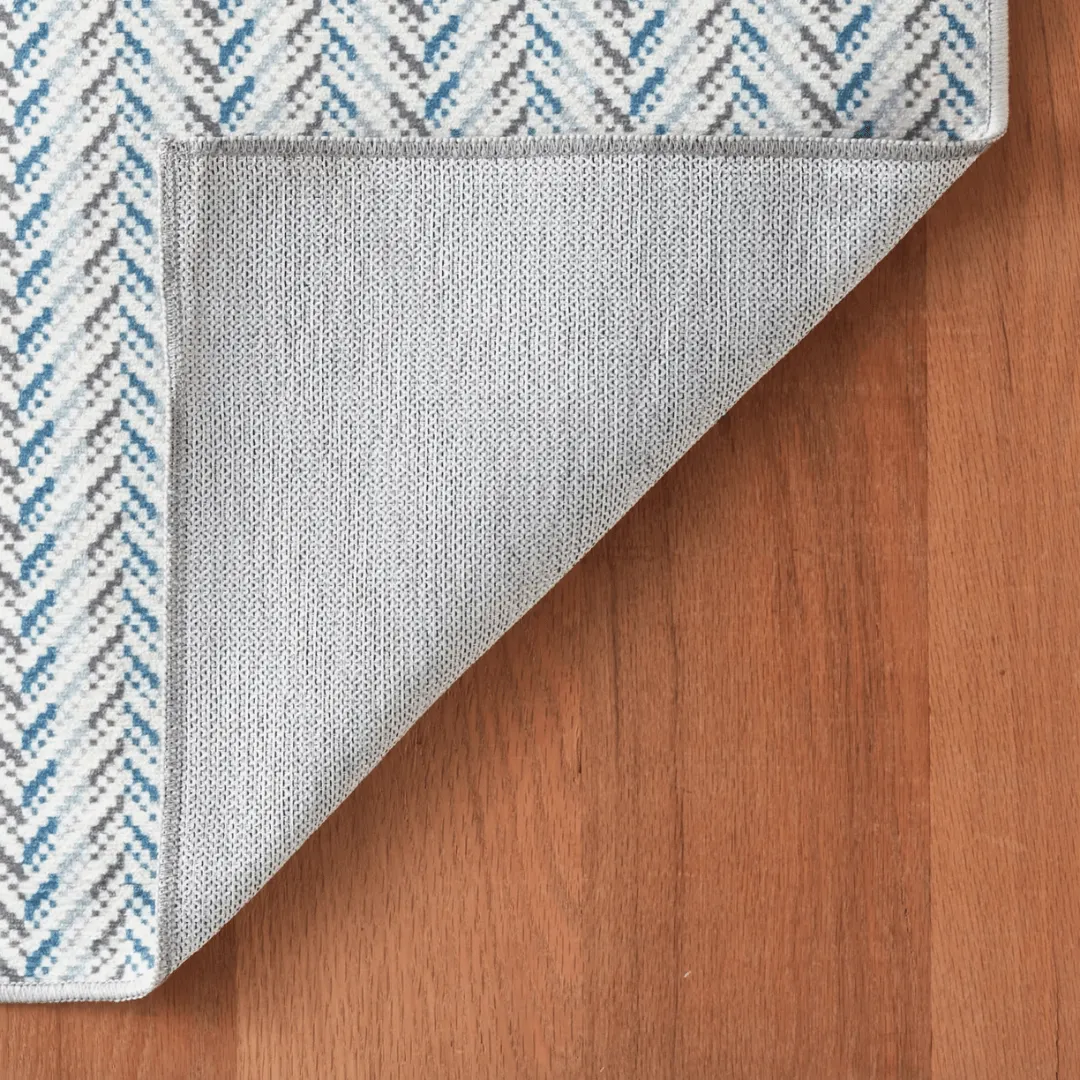 Lowell Blue Machine Washable Rug