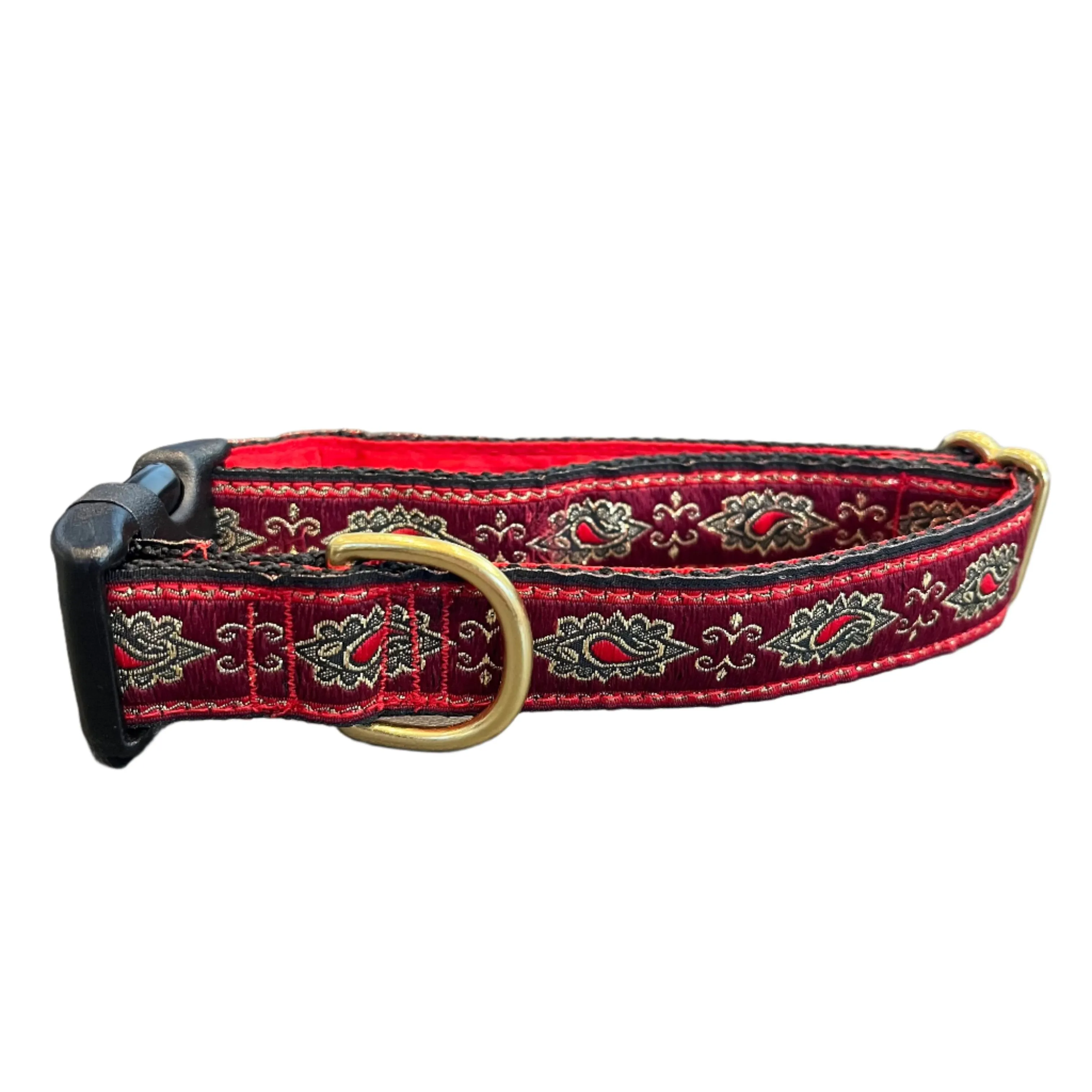Mackenzie  Collar Maroon Paisley Medallions