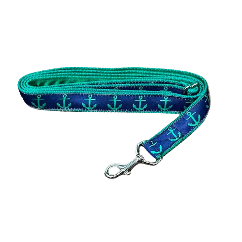 Mackenzie Leash Green Anchors on Navy