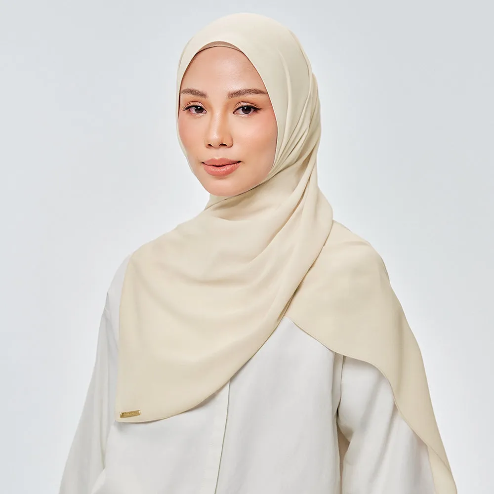 Nluxe in Alabaster