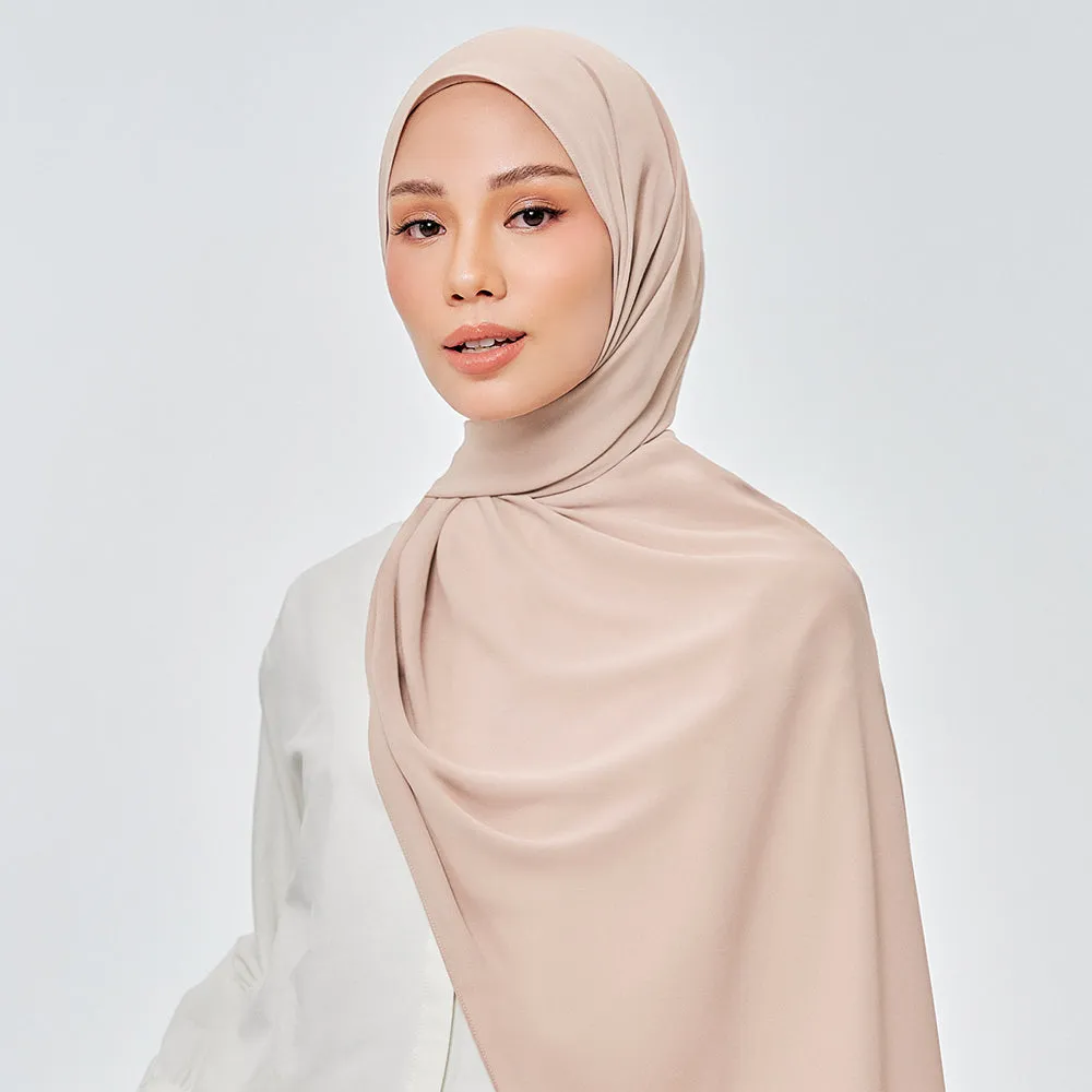 Nluxe in Bona Fide