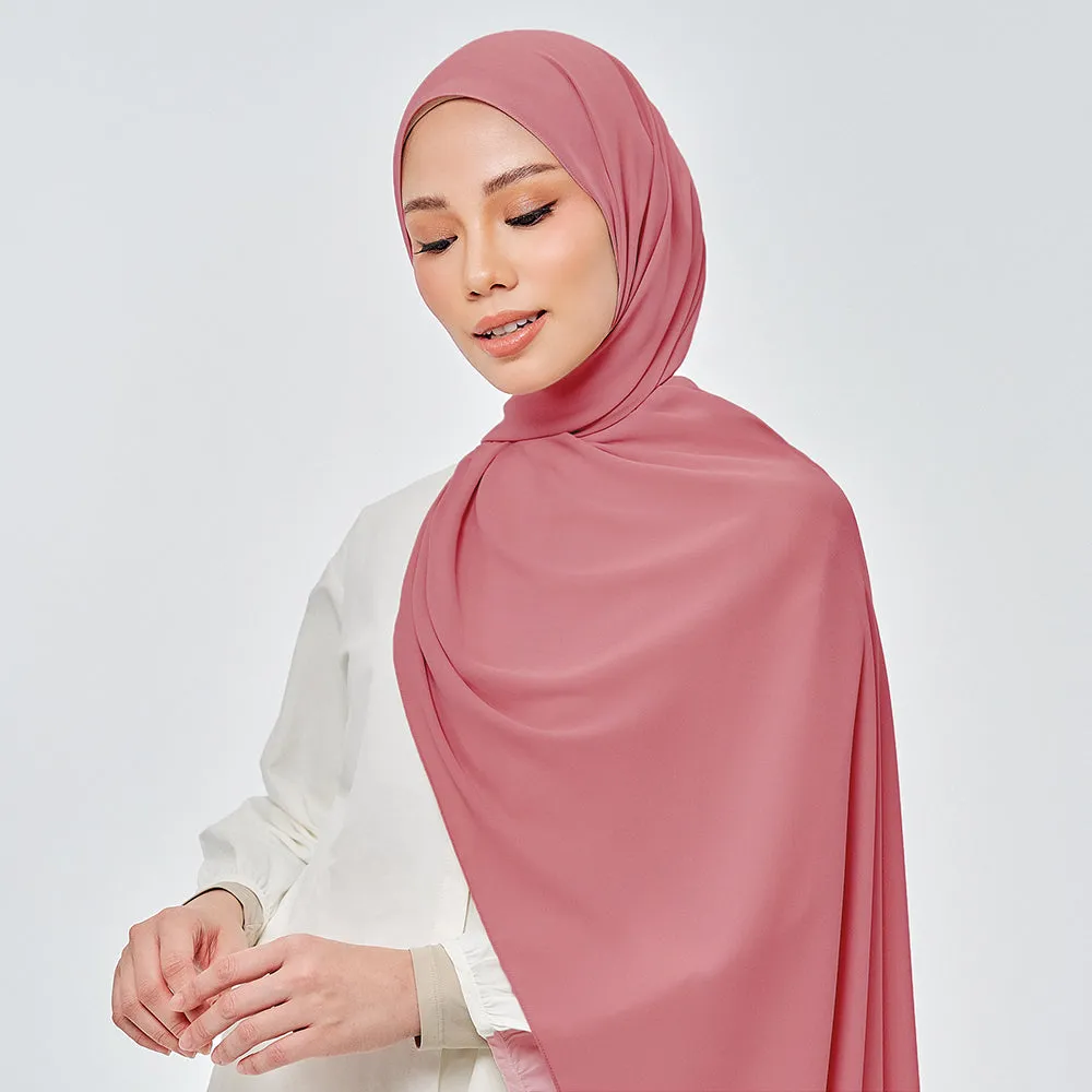 Nluxe in Cherrybomb