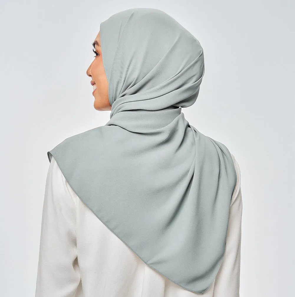 Nluxe in Jadeite