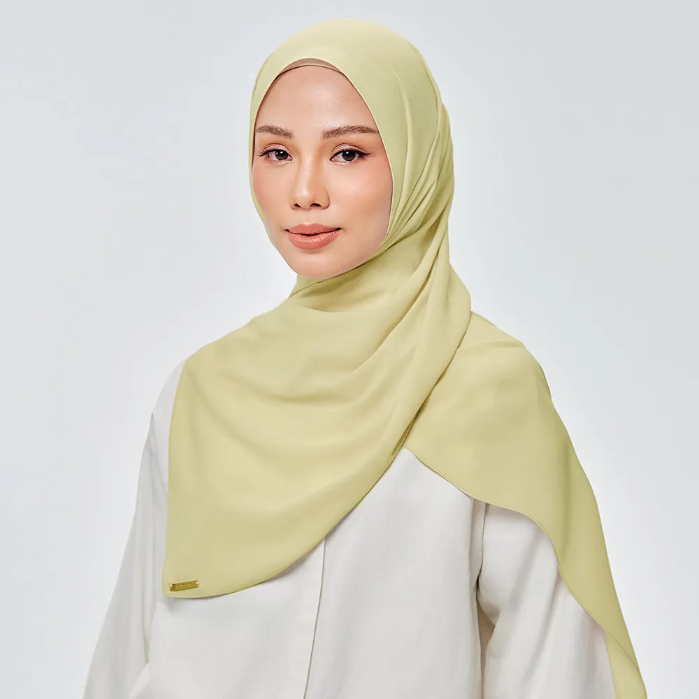 Nluxe in Lime