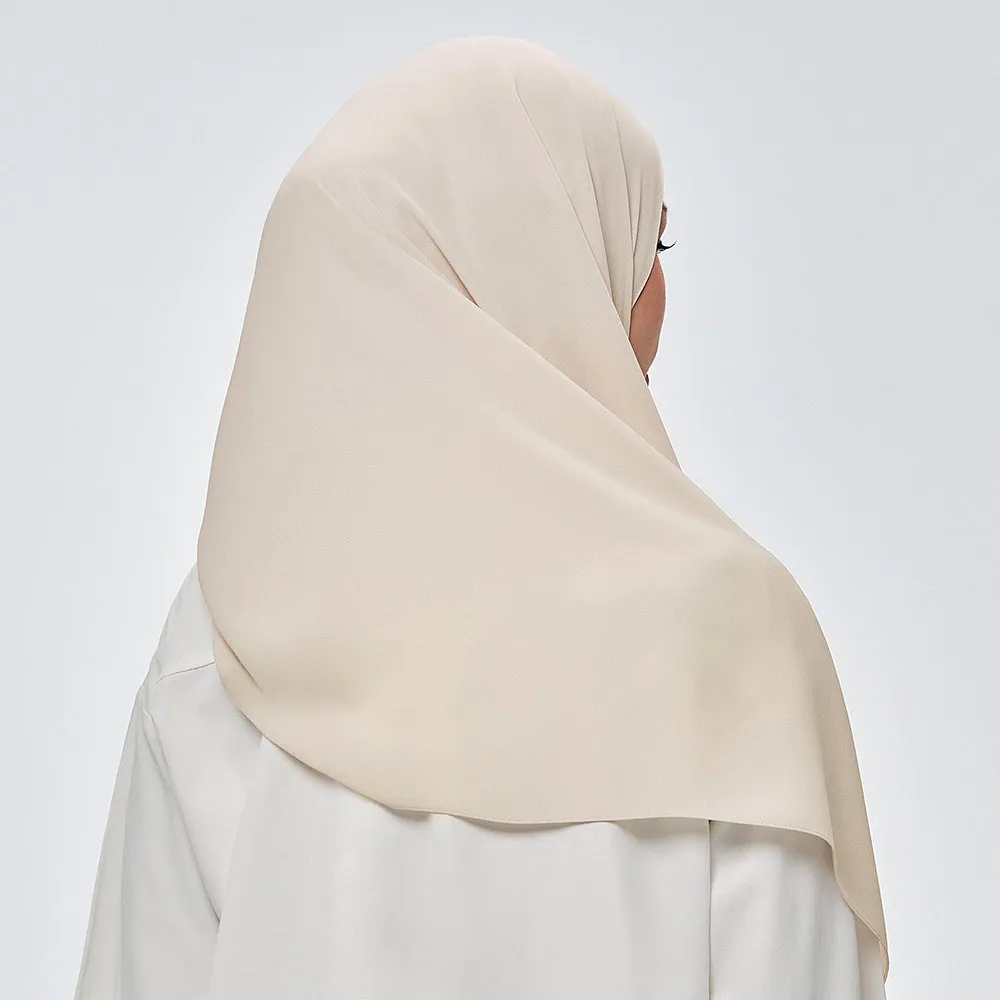 Nluxe in Pale Moon