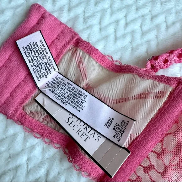 NWT Victoria's Secret Dream Angels Embroidered High Neck Bra 32C Unlined Sheer