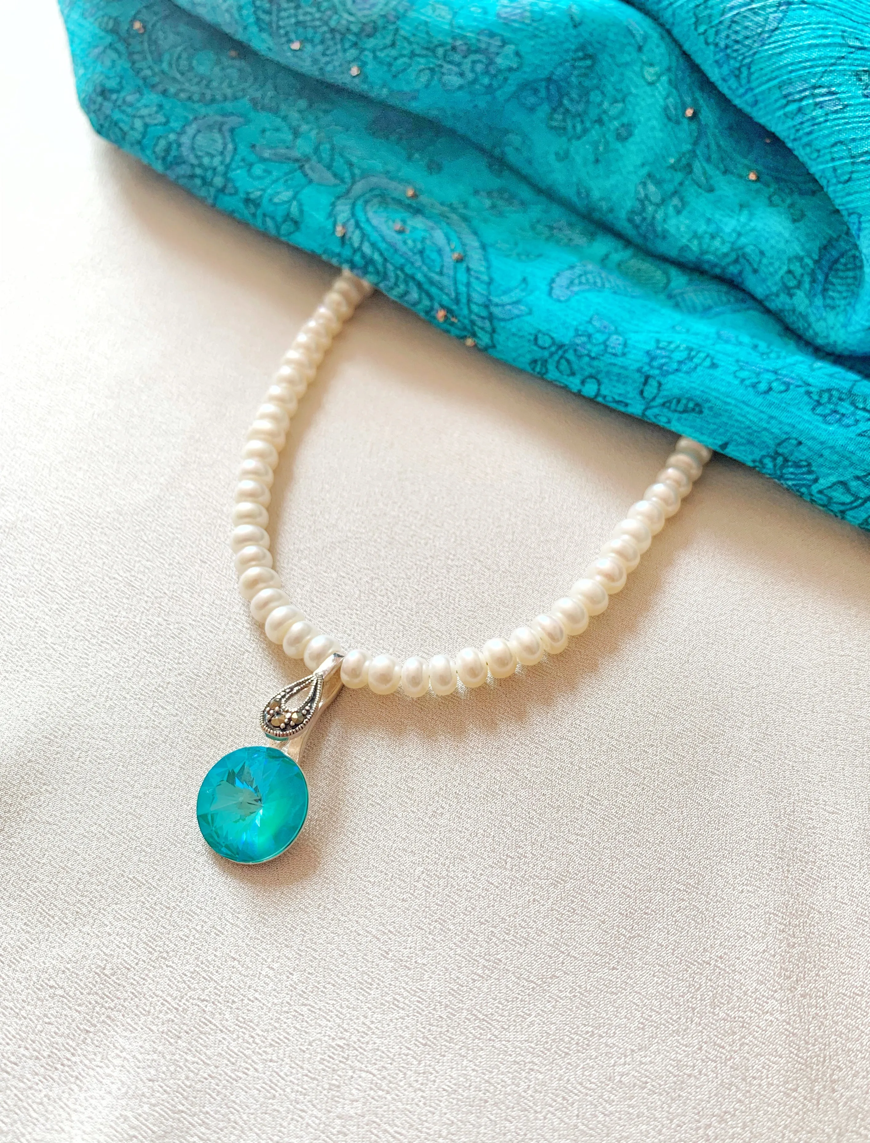 Pearl Necklace with Crystal Pendant - Crystal