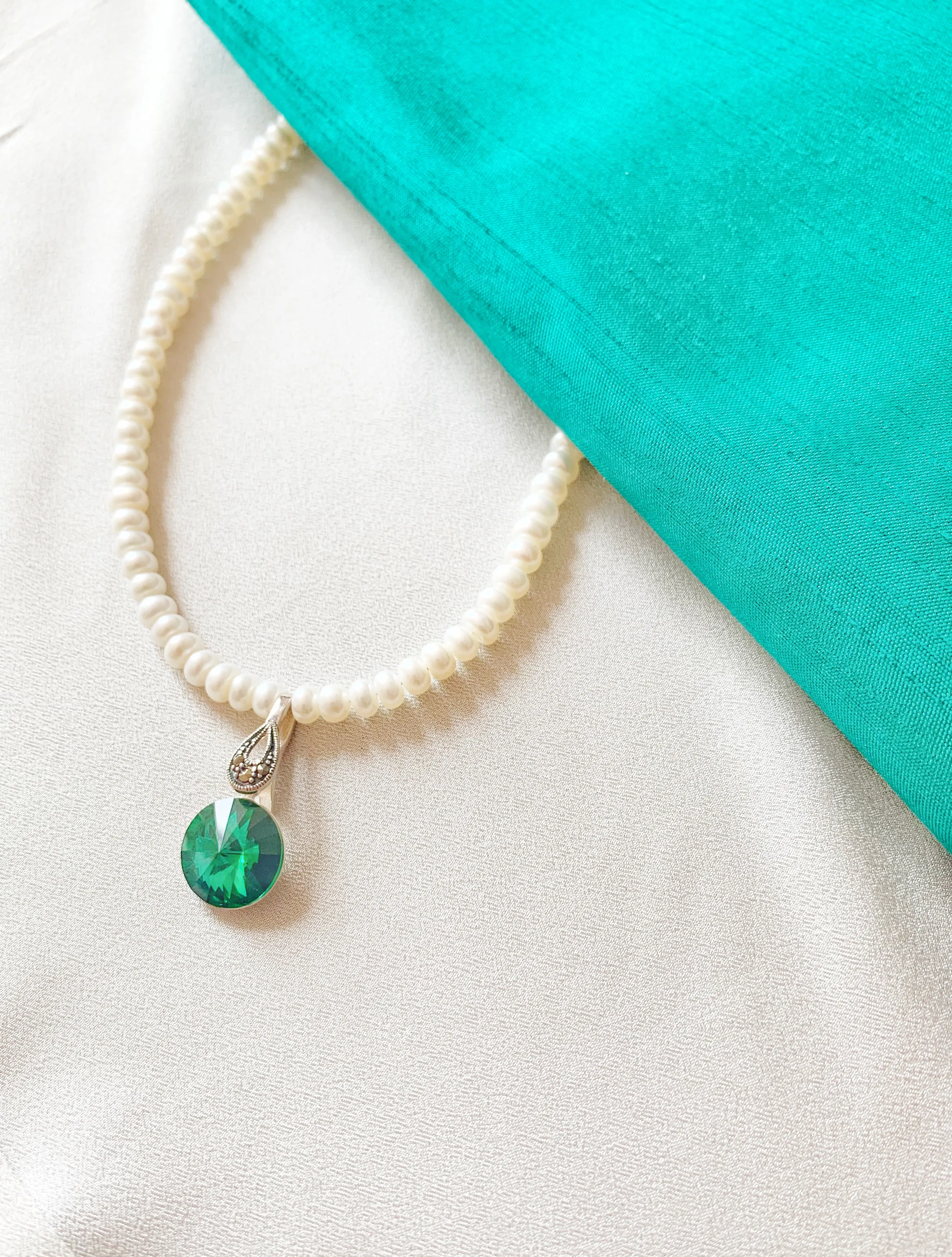 Pearl Necklace with Crystal Pendant - Crystal