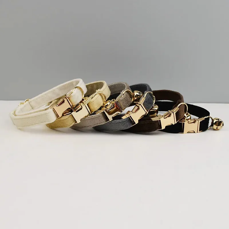Personalized Velvet Cat Collar!