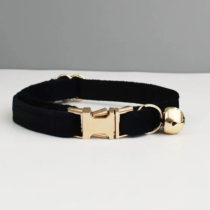 Personalized Velvet Cat Collar!
