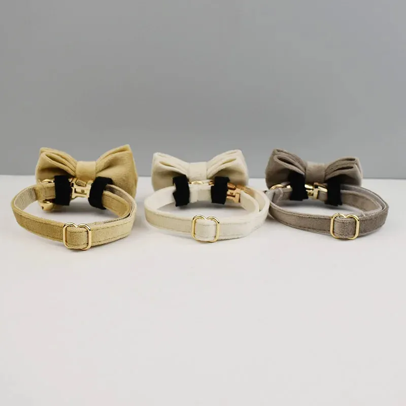 Personalized Velvet Cat Collar!