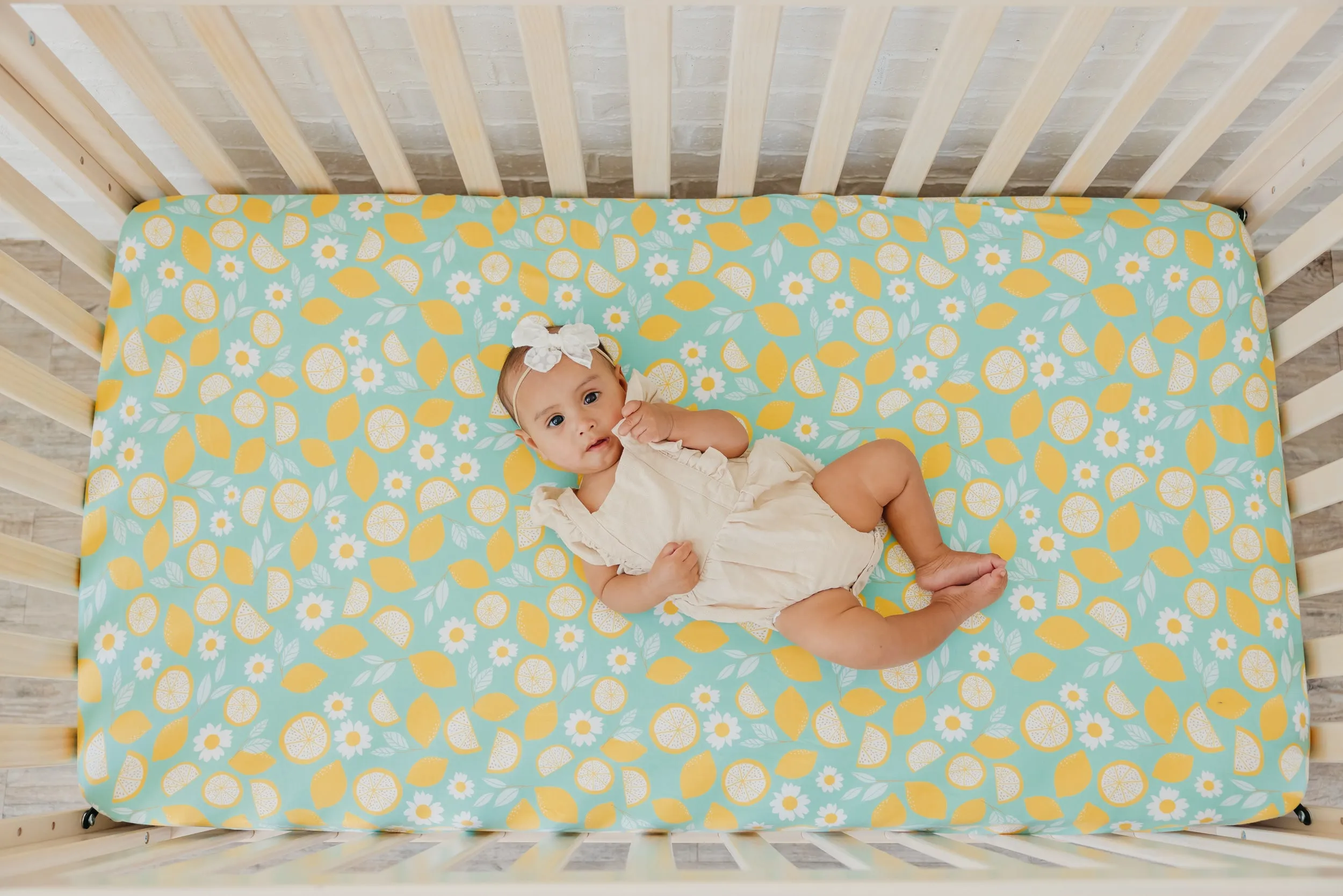 Premium Knit Fitted Crib Sheet - Lemon