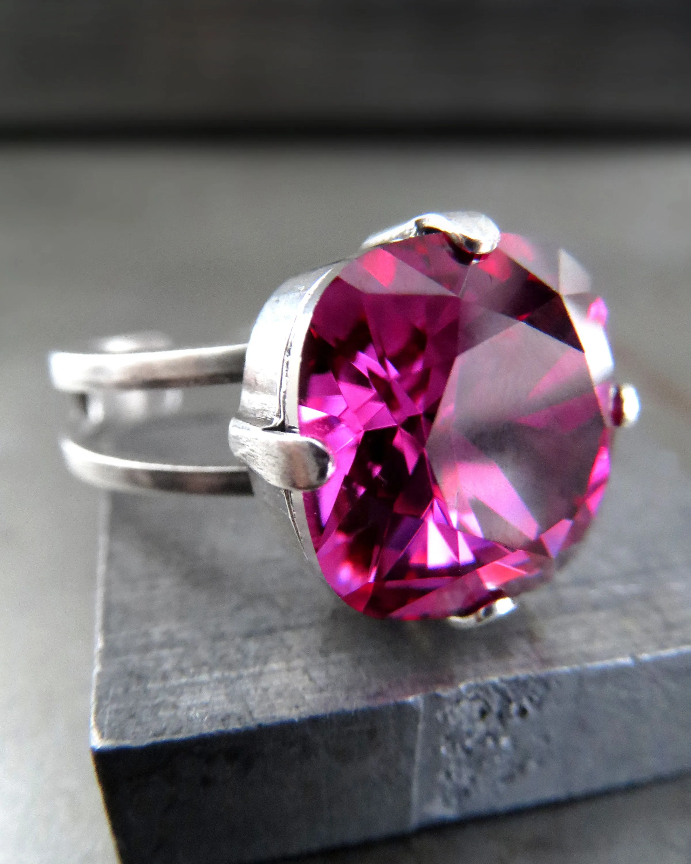 SWEET - Magenta Crystal Ring