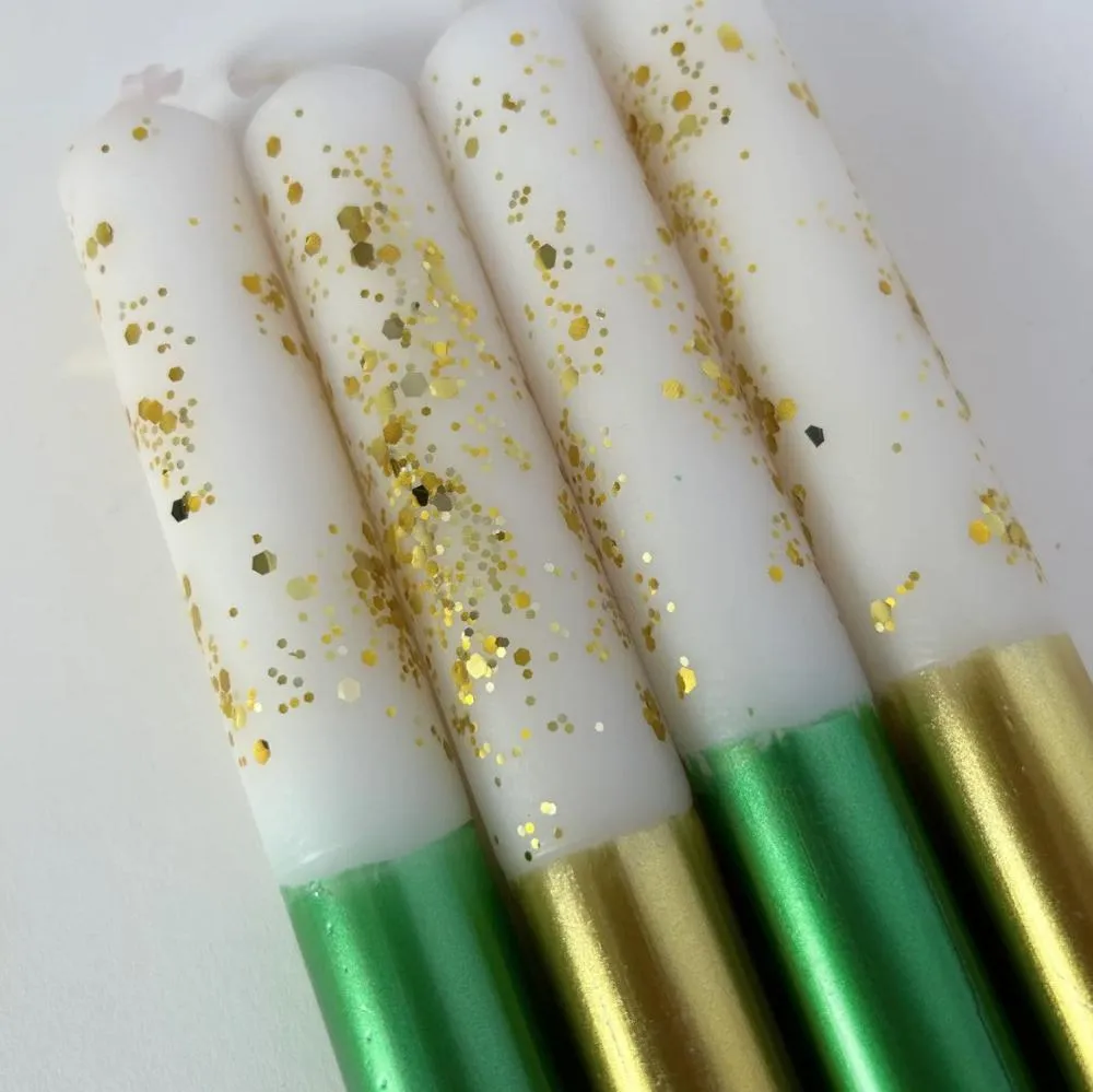 The Colour Emporium - Angel Wings And Mistletoe Kisses Candles (4 Pack)
