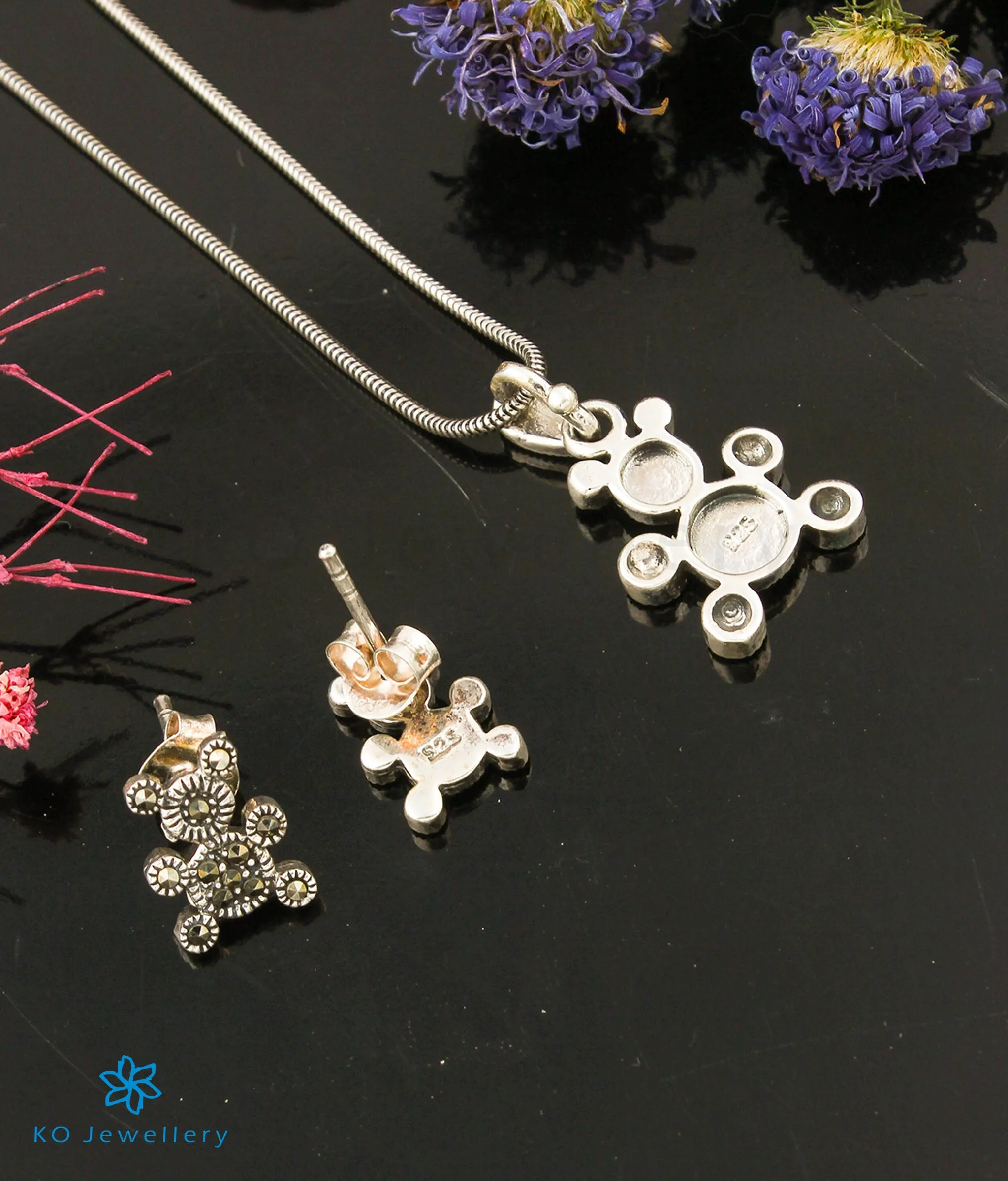 The Teddy Silver Marcasite Pendant Set