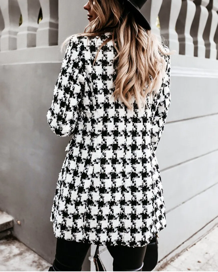 Want To See You Vancouver Houndstooth Woolen Coat - White/Black