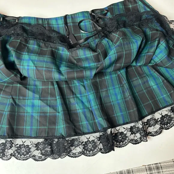 Widow X Dolls Kill Green Plaid Charm School Dropout Lace Trim Mini Skirt NWT 3X